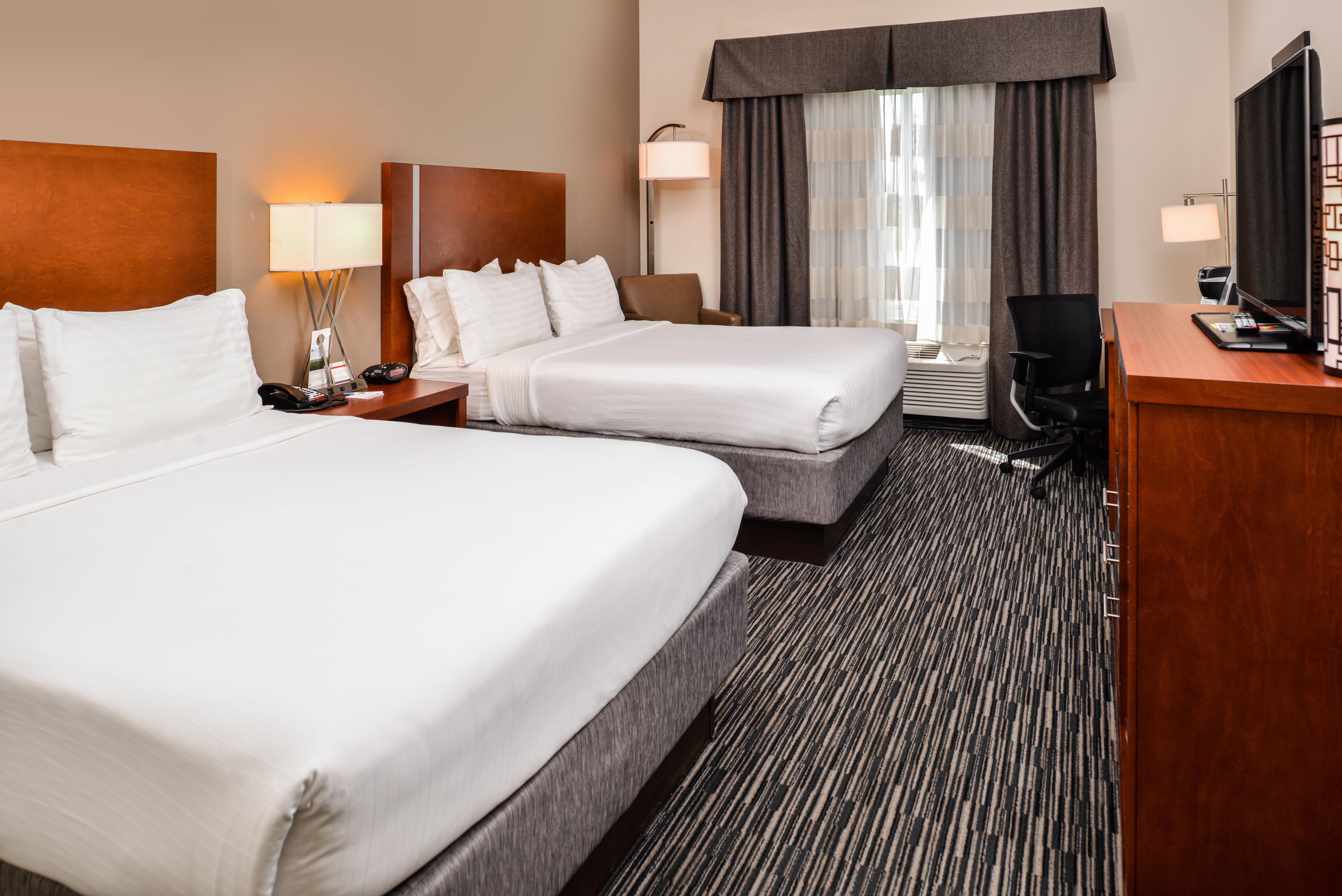 Holiday Inn Express Hotel & Suites York By Ihg Экстерьер фото